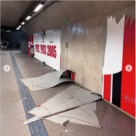 TORCIDA DO SANTOS VANDALIZA ESTAÇÃO SÃO PAULO MORUMBI